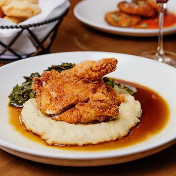 South City Kitchen Buckhead signature dishes Fried ChickenShrimp and GritsFried Green TomatoesShe-Crab Soup